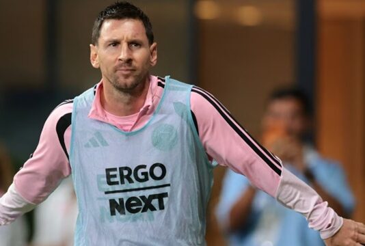 Messi será suplente ante León tras regresar a Estados Unidos por la muerte de su padre