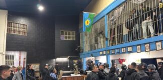 Denuncian que golpearon a un preso y prendieron fuego su celda tras intentar revelar presunta corrupción carcelaria