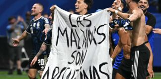 La bandera de «Las Malvinas son Argentinas» tendrá un lugar permanente en el Museo del Deporte