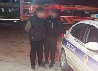 Mostró sus genitales dentro de un micro y terminó detenido en Chubut