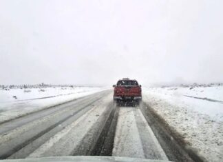 Neuquén refuerza el operativo por el temporal y pide evitar viajes por las rutas de la provincia