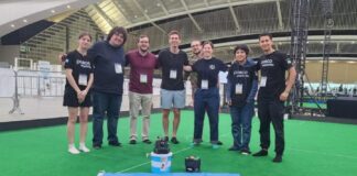 Dos jóvenes salteños ganaron un desafío mundial de robótica en Corea del Sur