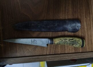 Trelew: Estaba con un cuchillo afuera de la casa de su ex
