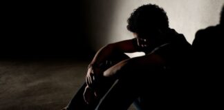 La UBA presentó una guía para detectar de manera temprana el riesgo suicida en jóvenes
