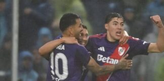 River ganó sobre la hora en Tucumán y sumó su tercera victoria consecutiva
