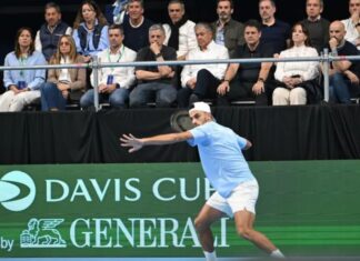 Argentina ganó los dos primeros puntos y quedó a un paso de avanzar en la Copa Davis