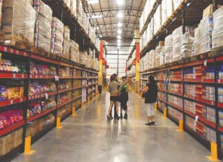 Los precios mayoristas subieron 2,1% en agosto y acumularon 19,1% en lo que va de 2026