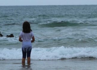 Abrieron una convocatoria para que una niña de 11 años pueda crecer en una familia