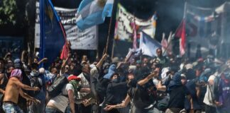 Incidentes frente al Congreso durante la Marcha Universitaria: enfrentamientos y heridos