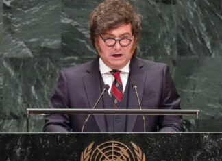 Milei en París: “Si reelegimos, 2028 será el mejor año económico de la historia”
