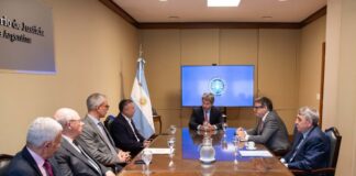 AMIA: el Gobierno evalúa llevar la causa contra Irán a tribunales internacionales