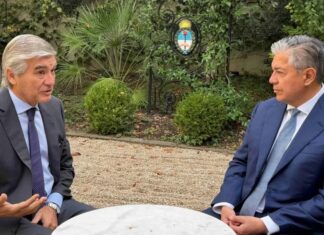 Neuquén busca aumentar las exportaciones de gas a Chile: Figueroa se reunió con Naturgy en España
