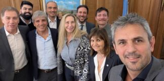 El Gobierno no logra cerrar acuerdos y crecen las diferencias en la mesa política